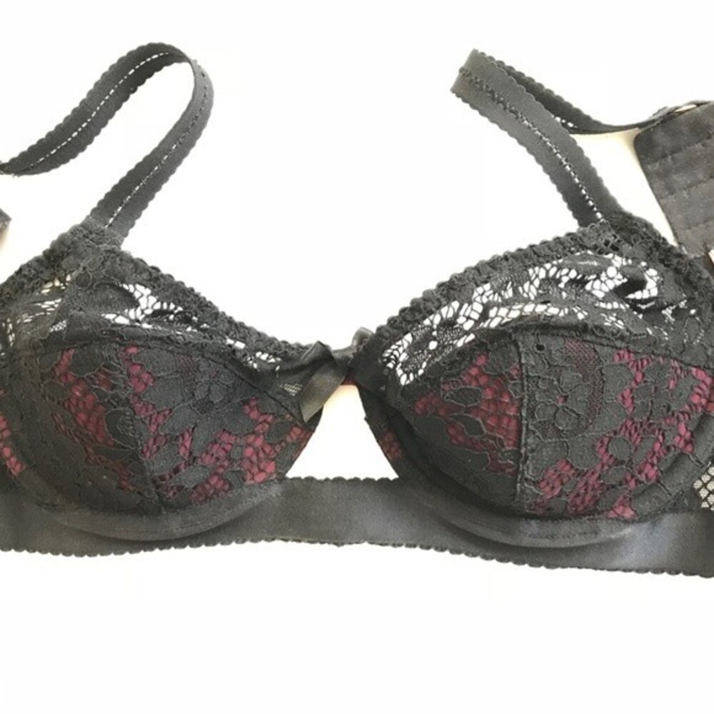 Agent Provocateur Nicolle Bra (34D) & Thong (AP 3) Burgundy Satin w/ Black Lace